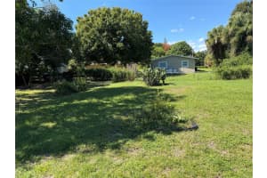 703 N 17th St, Fort Pierce, FL 34950 - MLS#F10533879