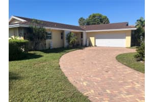 5728 S Bayberry Ln, Tamarac, FL 33319 - MLS#F10533885
