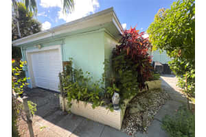 812 Federal Highway, Lake Worth Beach, FL 33460 - MLS#F10533886