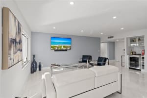 300 Diplomat Pkwy 616, Hallandale Beach, FL 33009 - MLS#F10533907