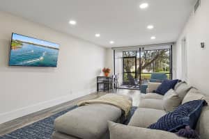 6928 Briarlake 102, Palm Beach Gardens, FL 33418 - MLS#F10533928