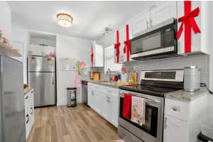 501 S E St, Lake Worth Beach, FL 33460 - MLS#F10533969