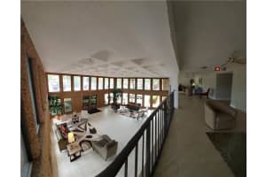 9233 SW 8th St 220, Boca Raton, FL 33428 - MLS#F10533978