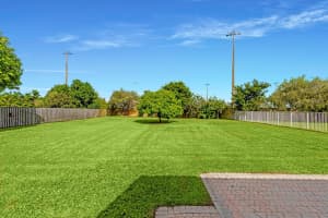 10475 Bermuda Dr, Cooper City, FL 33026 Sold 12/09/25