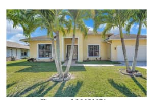 123 Bilbao St, Royal Palm Beach, FL 33411 - MLS#F10534015