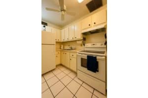 1821 NE 62nd St 301, Fort Lauderdale, FL 33308 - MLS#F10534061