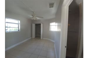 5810 NE 14TH RD 6, Fort Lauderdale, FL 33334 - MLS#F10534092