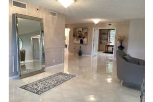 7567 Imperial Dr 201, Boca Raton, FL 33433 - MLS#F10534096