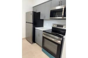 660 Cypress Club Way F, Pompano Beach