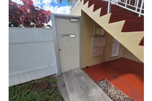 305 NE 16th St B7, Fort Lauderdale, FL 33304 - MLS#F10534131