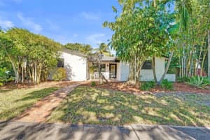 601 S Rainbow Dr, Hollywood, FL 33021 - MLS#F10534135