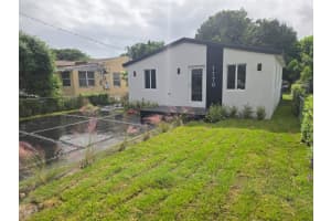 1170 NW 59th St, Miami, FL 33127 - MLS#F10534154