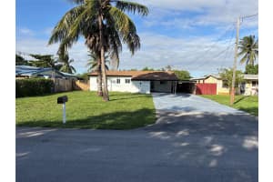 4697 SW 35th Ave, Fort Lauderdale, FL 33312 - MLS#F10534171