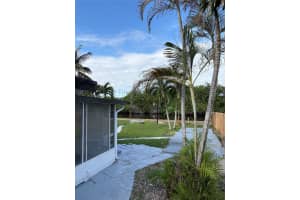 4697 SW 35th Ave, Fort Lauderdale, FL 33312 - MLS#F10534171