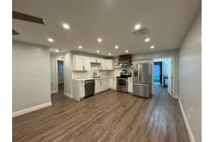 9422 SW 51st St, Fort Lauderdale, FL 33328 - MLS#F10534173