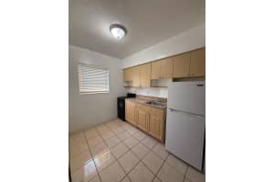 6240 Dewey St, Hollywood, FL 33023 Sold 01/01/26