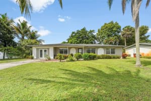 706 SE Alamanda Way, Stuart, FL 34996 - MLS#F10534231