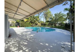 902 NE 34th St, Oakland Park, FL 33334 - MLS#F10534271