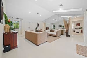 2000 Oakmont Ter, Coral Springs, FL 33071 Sold 12/03/25