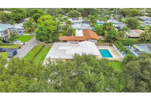 2021 Ne 24th St, Lighthouse Point