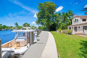 629 SW 8th Ter, Fort Lauderdale, FL 33315 - MLS#F10534343