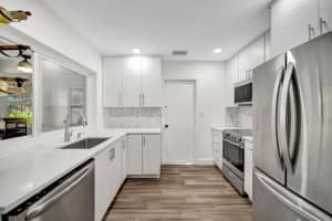 4400 NW 45th Ct, Tamarac, FL 33319 - MLS#F10534385