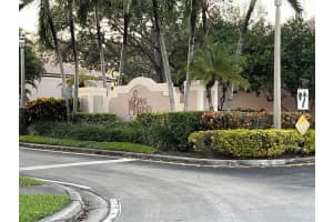 9702 23rd Court, Pembroke Pines, FL 33024 - MLS#F10534398