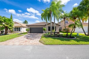 1941 182nd Terrace, Pembroke Pines, FL 33029 - MLS#F10534418