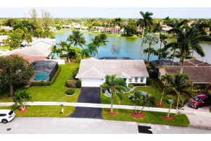 7807 Sunflower Dr, Margate, FL 33063 Sold 11/20/25