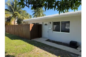 1077 NE 34th St 3, Oakland Park, FL 33334 - MLS#F10534508