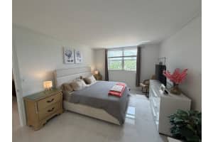 2901 NW 46th Ave 305, Lauderdale Lakes, FL 33313 - MLS#F10534529