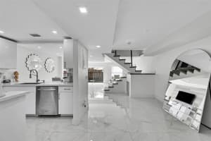 9962 Royal Palm Blvd 9962, Coral Springs, FL 33065 - MLS#F10534552