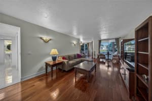 4702 Fountains Dr 205, Lake Worth, FL 33467 - MLS#F10534563