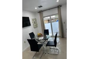 6100 SW 35th St, Hollywood, FL 33023 - MLS#F10534567