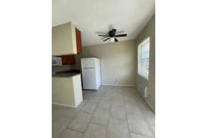 4444-4448 Bougainvilla Dr C, Lauderdale By The Sea, FL 33308 - MLS#F10534575