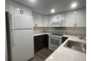 18335 Nw 68 Ave 700-515, Hialeah