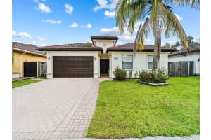 14815 Sw 28th Ln, Miami 14815 Sw 28th Ln, Miami