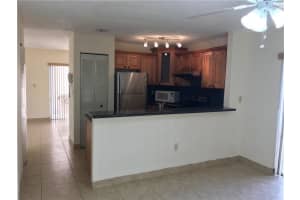 7061 SW 41st Pl, Davie, FL 33314 - MLS#F10534657