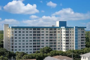 4330 Hillcrest Drive, Hollywood, FL 33021 - MLS#F10534676