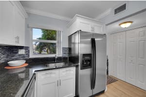 9370 Sunrise Lakes Blvd 207, Sunrise, FL 33322 - MLS#F10534695