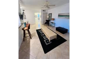 2404 33 Avenue, Fort Lauderdale, FL 33305 - MLS#F10534699