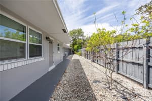 732 SE 15TH ST 5, Fort Lauderdale, FL 33316 - MLS#F10534809