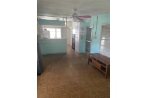 8540 SW 16th St, Davie, FL 33324 - MLS#F10534827