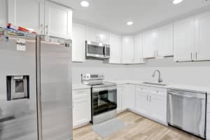 1752 SW 19 Avenue, Deerfield Beach, FL 33442 - MLS#F10534843