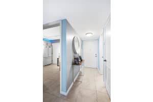 4750 NW 22nd Ct 208, Lauderhill, FL 33313 - MLS#F10534846