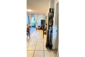 118 Royal Park Dr 1F, Oakland Park, FL 33309 - MLS#F10534849