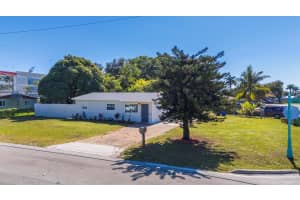 2310 NW 11, Fort Lauderdale, FL 33311 Sold 12/05/25