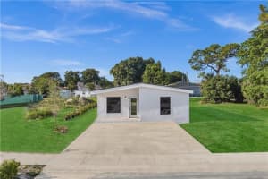 2020 NW 9th St, Pompano Beach, FL 33069 - MLS#F10534927