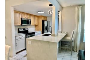 2840 33rd Court, Fort Lauderdale, FL 33306 - MLS#F10534952