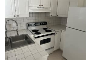 301 S Ocean Blvd 3, Pompano Beach, FL 33062 - MLS#F10534962